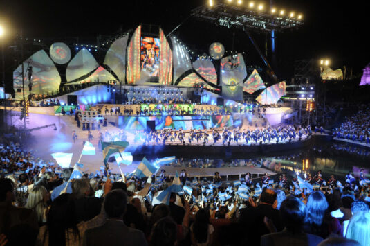 Vendimia: La Fiesta Nacional que Celebra el Alma de Mendoza